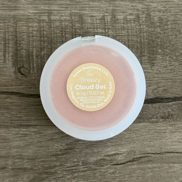 Kosas Breezy Cloud Set Baked Setting Powder - Picture 3 of 4